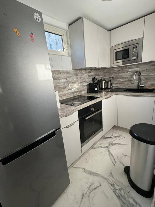 Duplex Pres Des Champs-elysees Appartement *